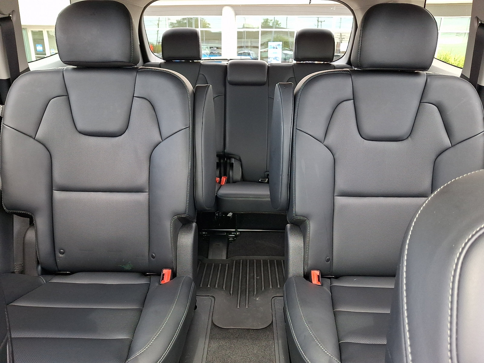 Used 2025 Kia Telluride S AWD/4WD image 18