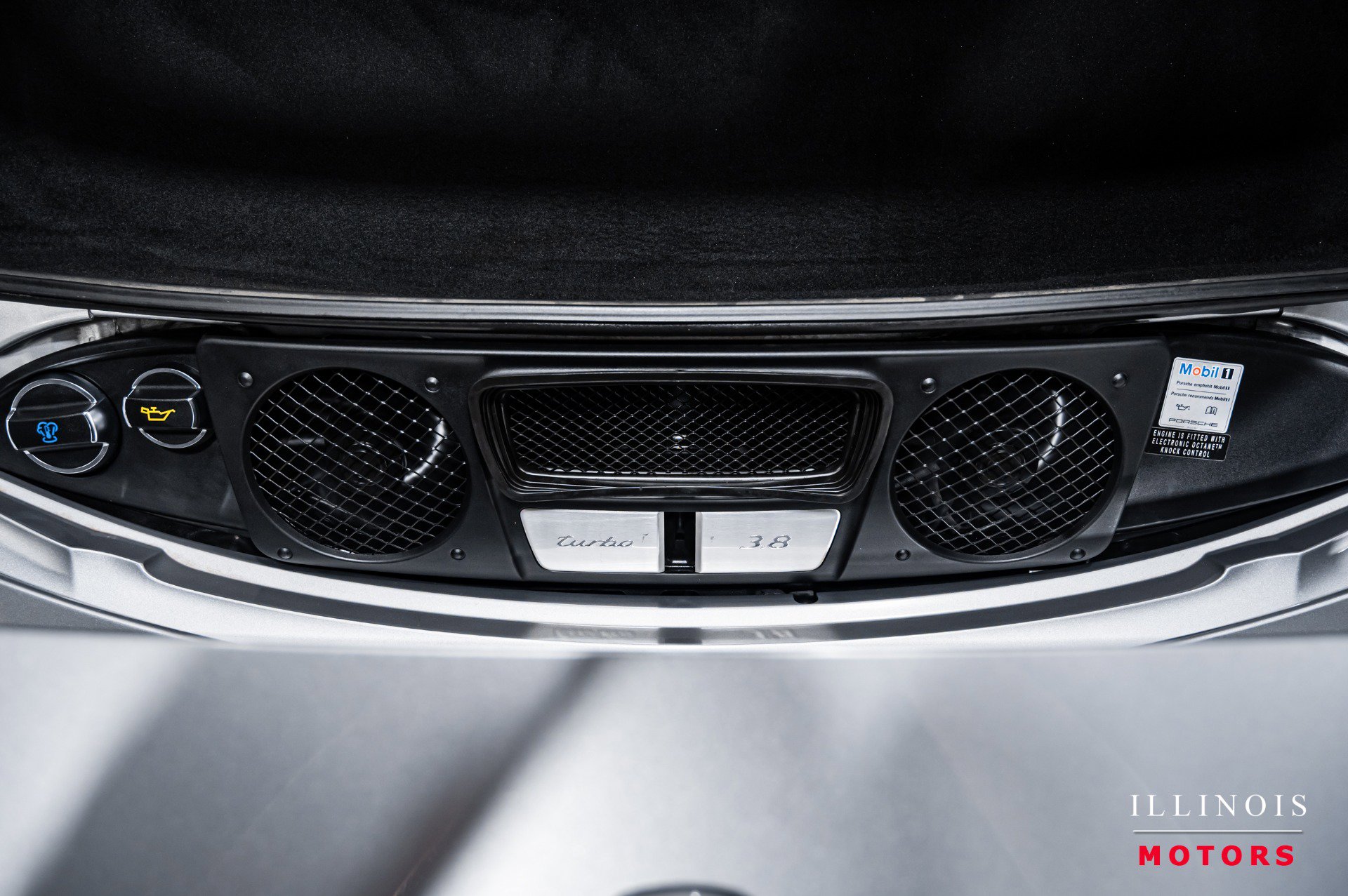 Used 2014 Porsche 911 Turbo image 34