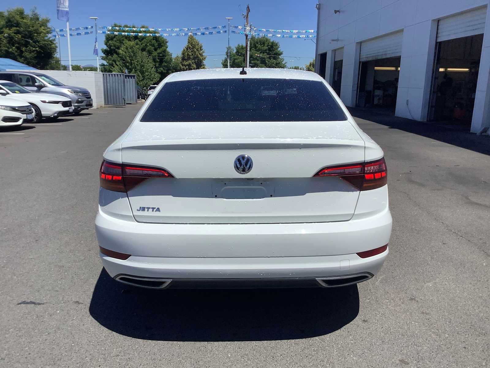 Used 2019 Volkswagen Jetta R-Line FWD image 4