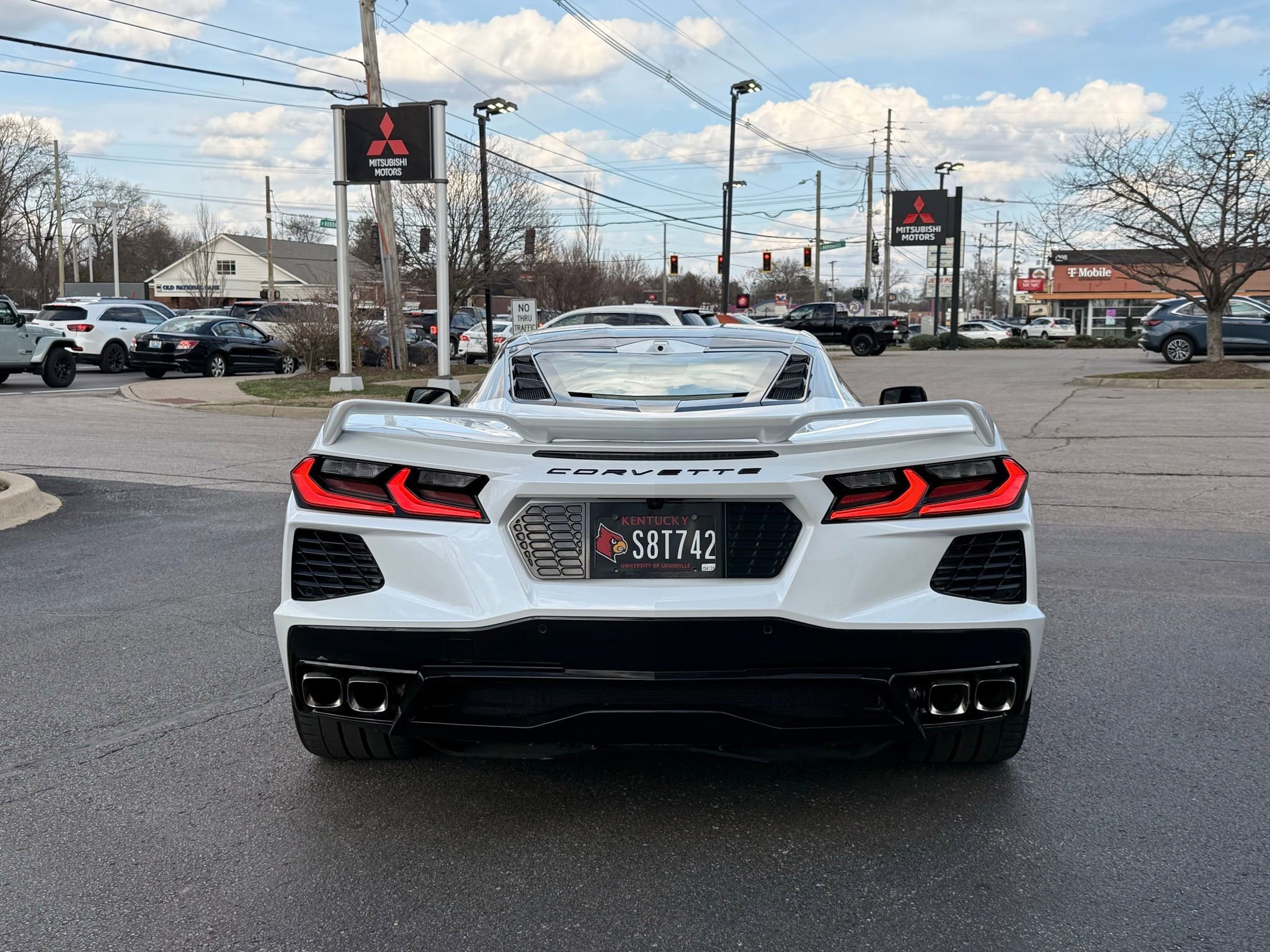 Used 2023 Chevrolet Corvette Stingray w/ Z51 Performance Package image 12
