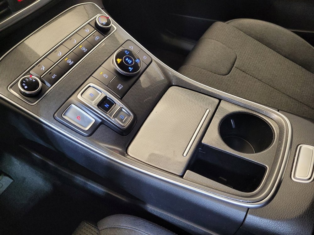 Used 2023 Hyundai Santa Fe SE image 26