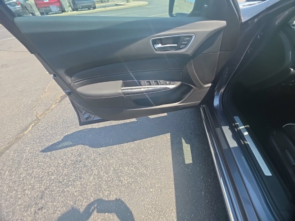 Used 2019 Acura TLX V6 w/ Technology Package FWD image 10