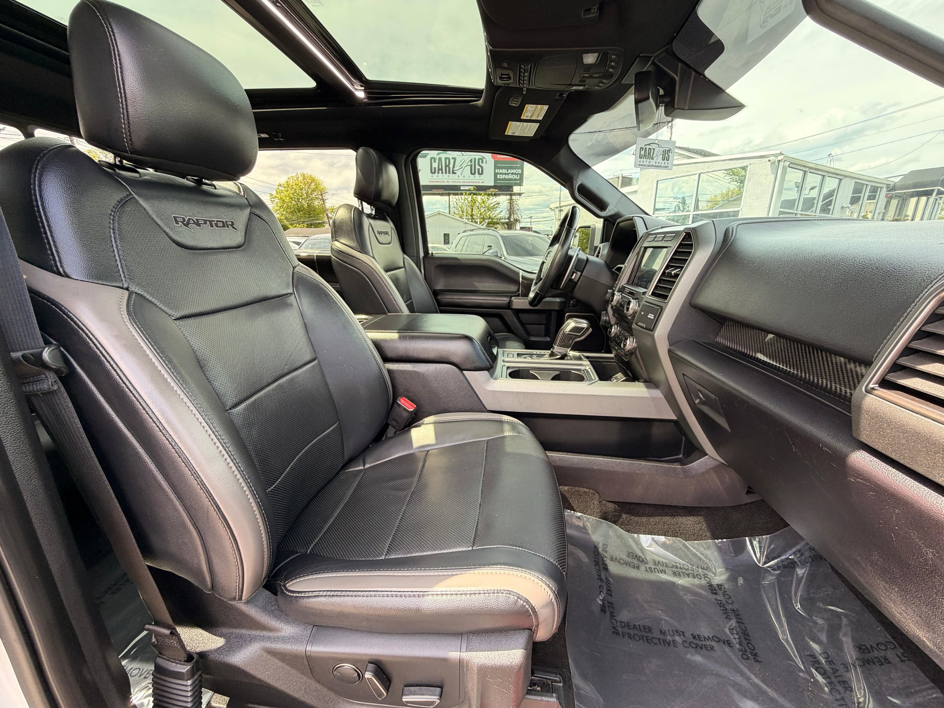 Used 2017 Ford F150 Raptor w/ Equipment Group 802A Luxury AWD/4WD image 29