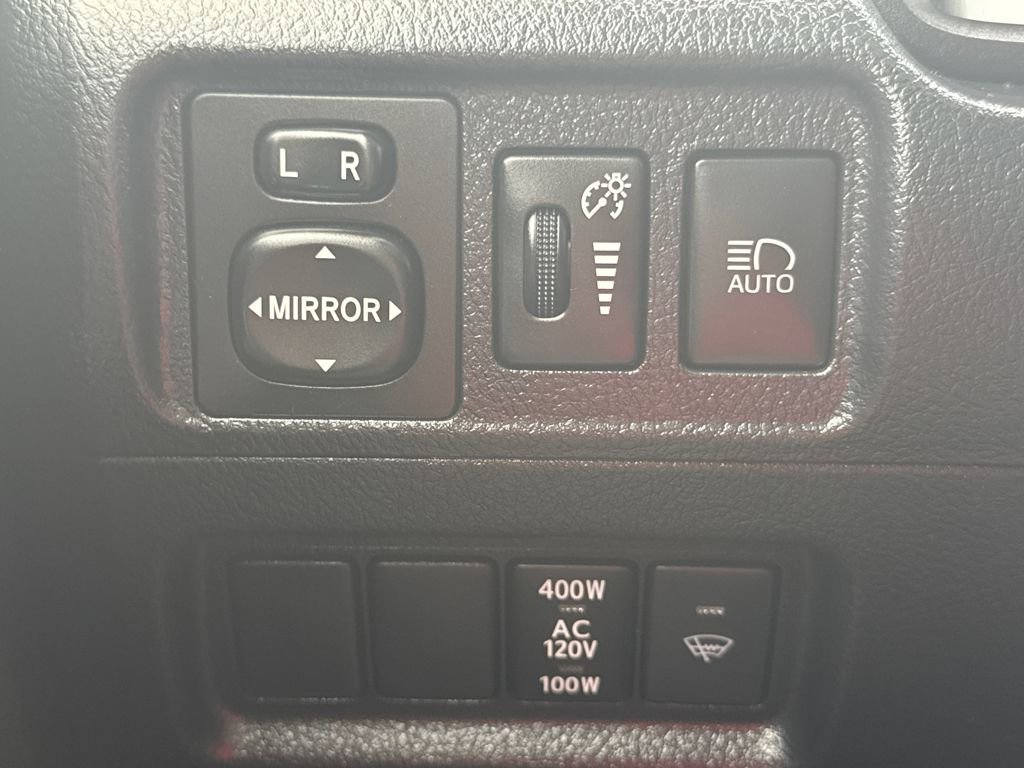 Used 2022 Toyota 4Runner SR5 Premium image 34