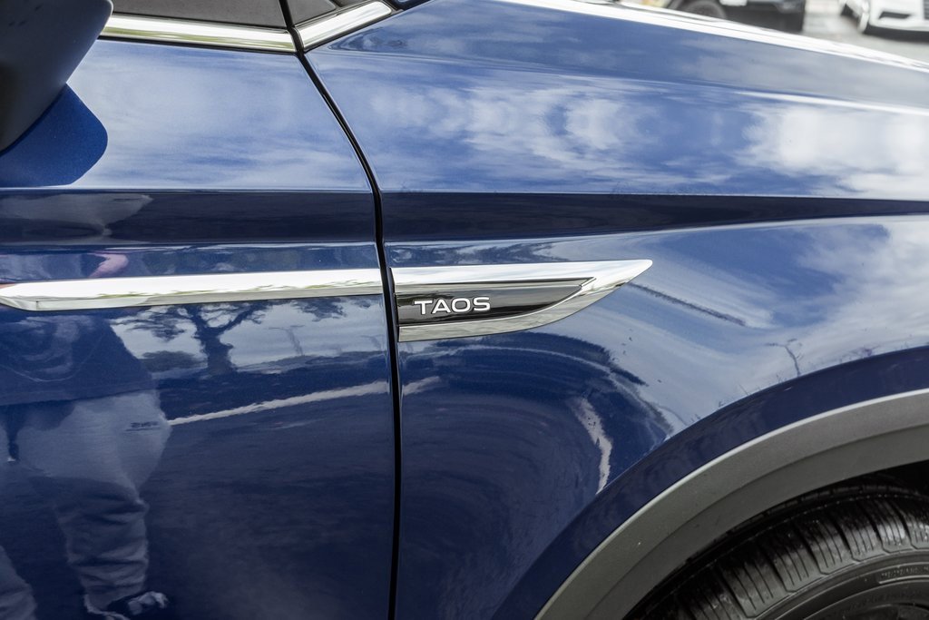 Used 2022 Volkswagen Taos SE image 4