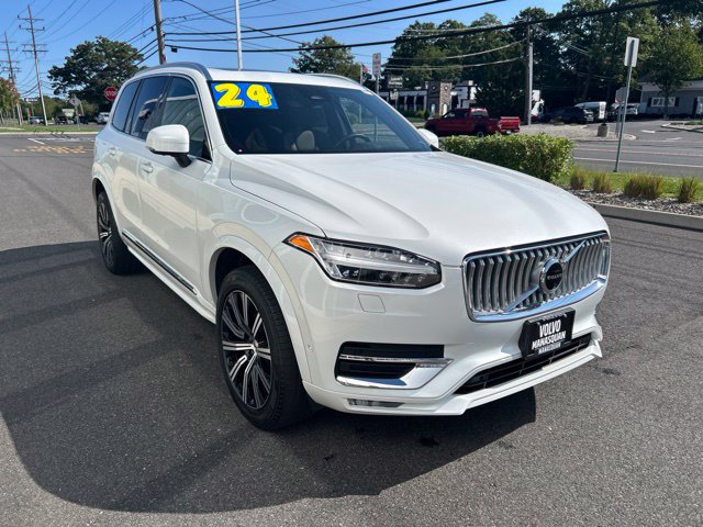 Certified 2024 Volvo XC90 B6 Plus AWD/4WD image 6