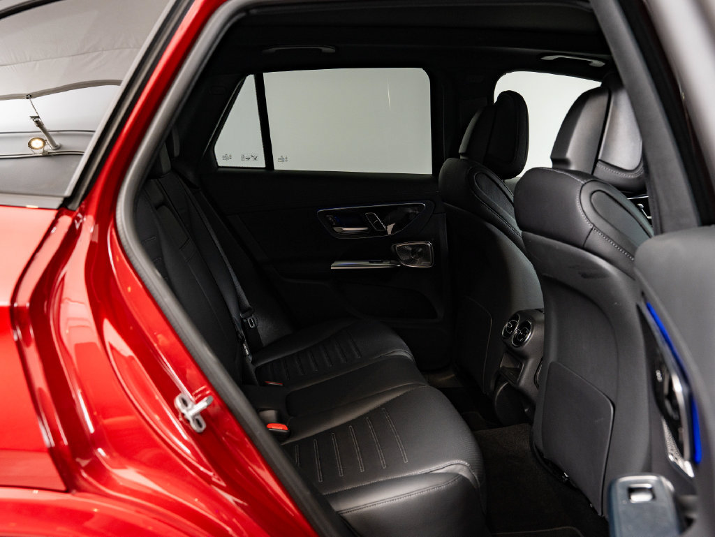 Certified 2024 Mercedes-Benz GLC 300 4MATIC image 43