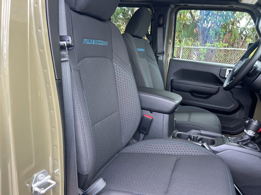 New 2025 Jeep Wrangler Unlimited Rubicon 4xe w/ Safety Group image 24