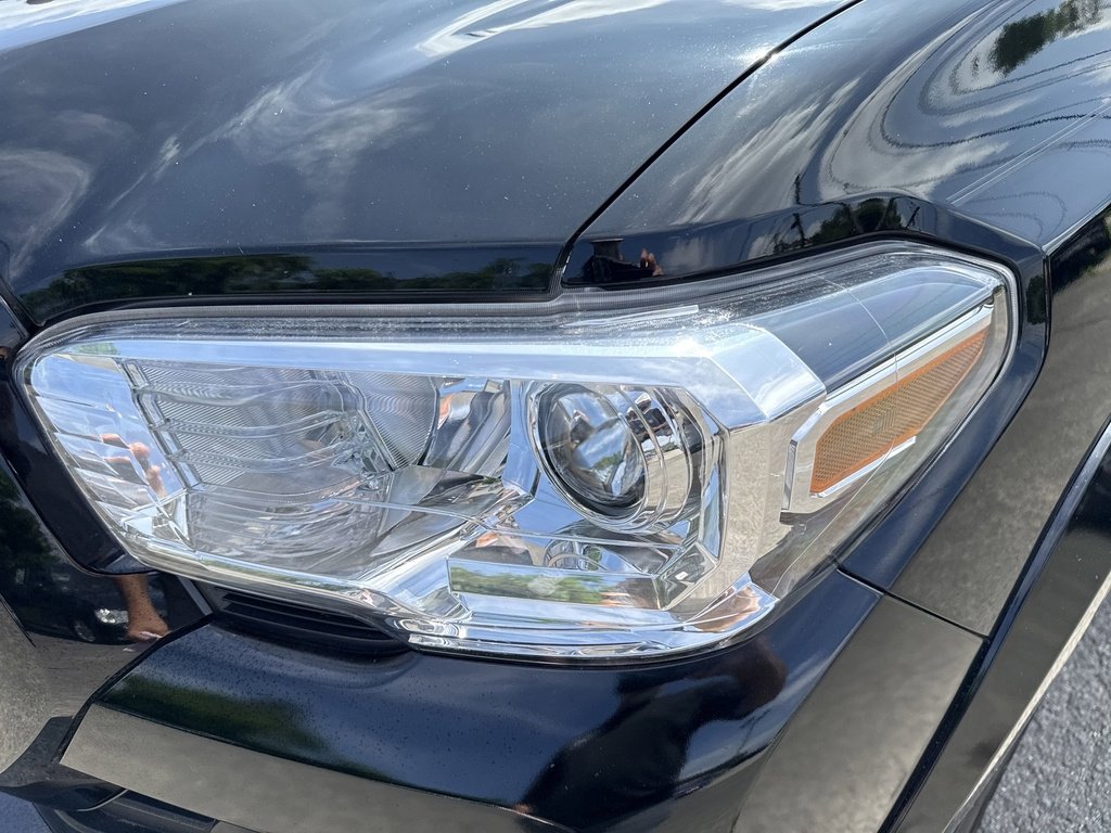 Certified 2023 Toyota Tacoma SR5 image 32