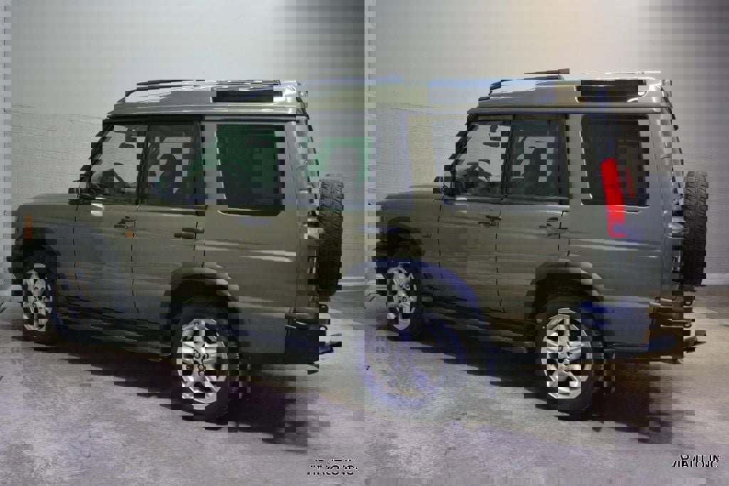 Used 2000 Land Rover Discovery image 29