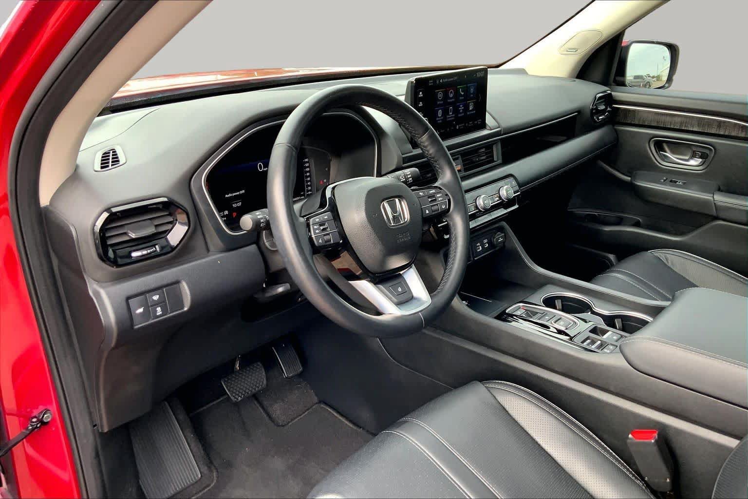 Used 2023 Honda Pilot Elite image 18