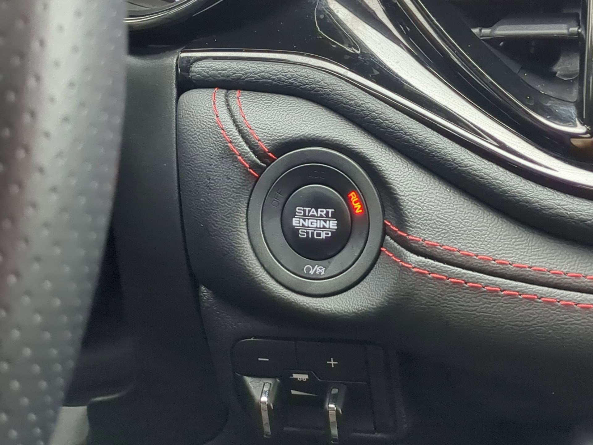 Used 2025 Dodge Durango GT image 20