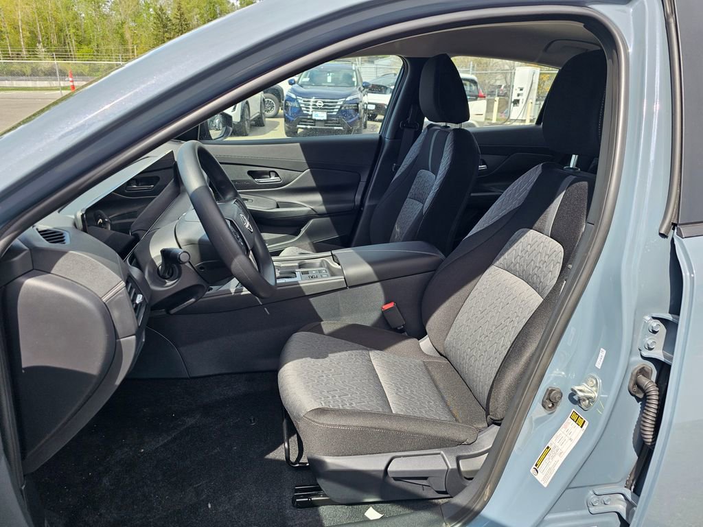 New 2026 Nissan Sentra SV w/ Floor Mat Package FWD image 17