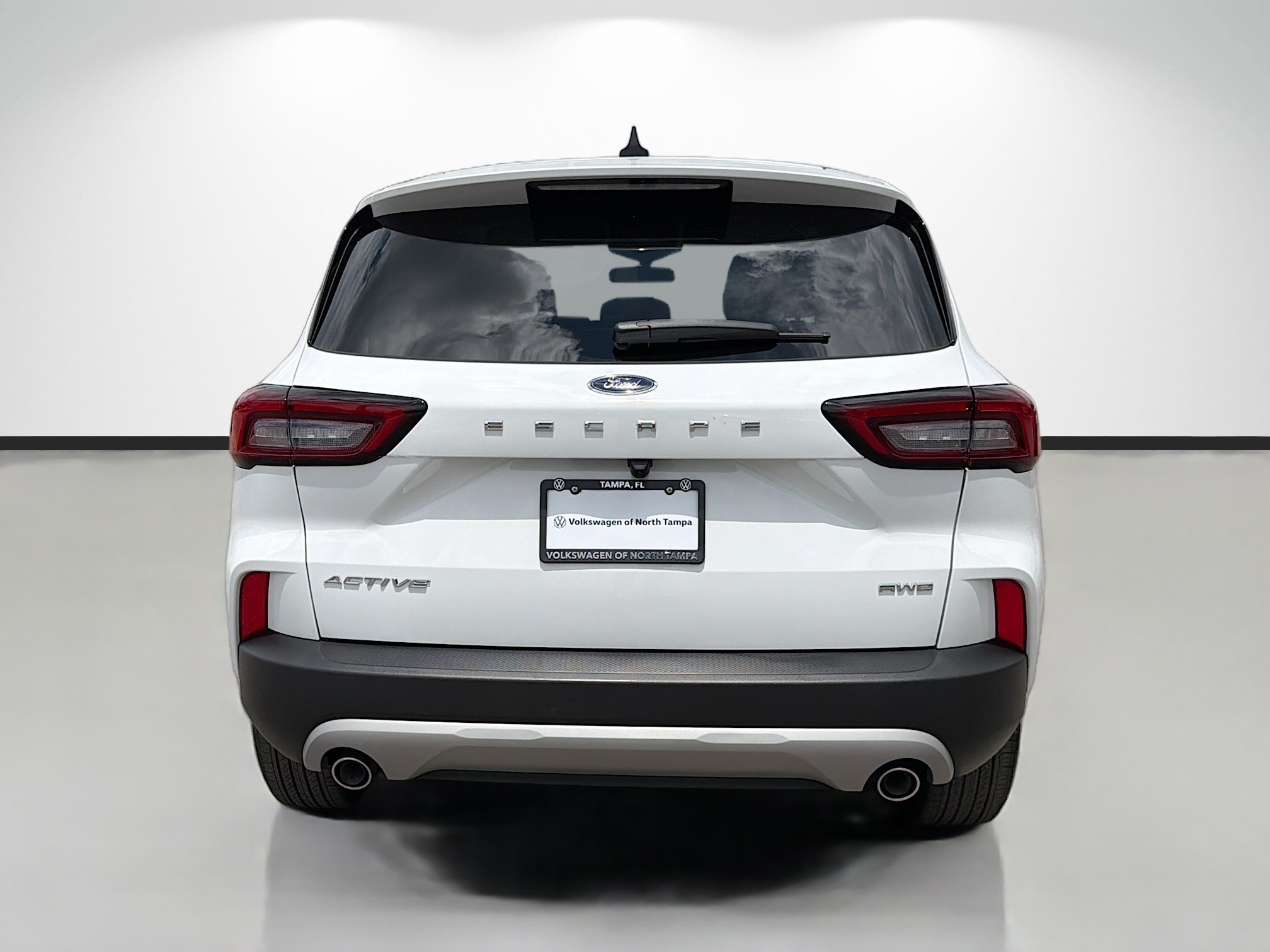 Used 2024 Ford Escape Active AWD/4WD image 4