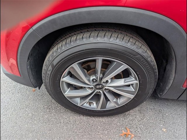 Used 2019 Hyundai Santa Fe SEL image 5