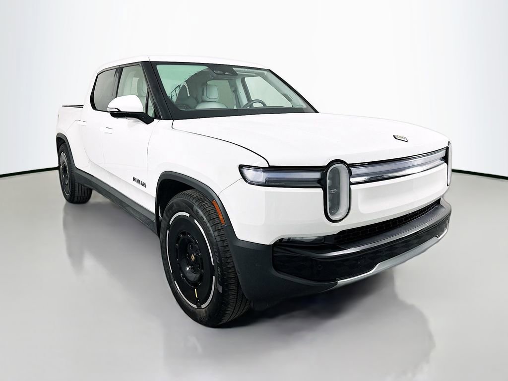 Used 2025 Rivian R1T Adventure image 3