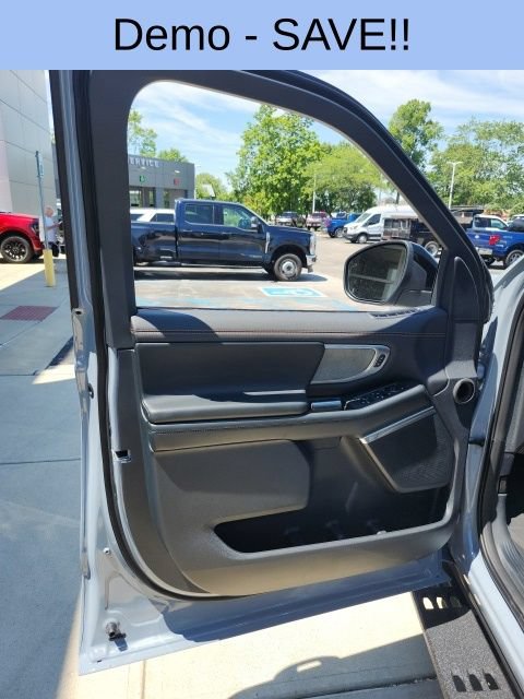 New 2026 Ford Expedition Tremor AWD/4WD image 36
