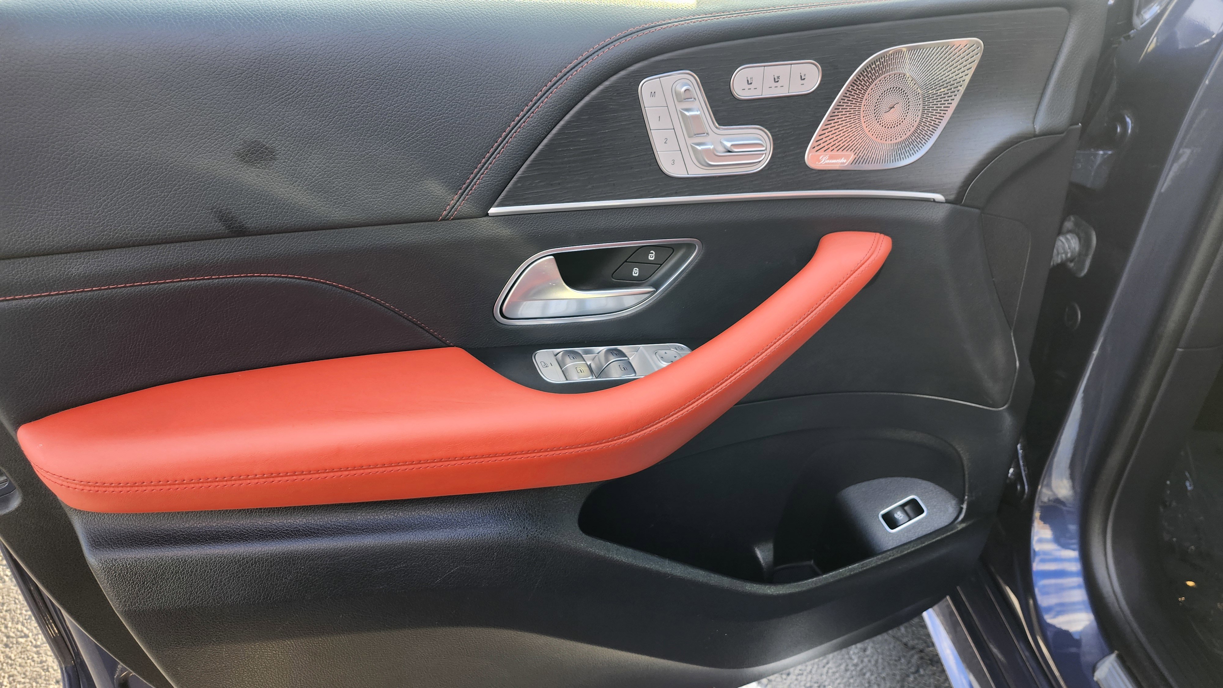 Used 2024 Mercedes-Benz GLE 53 AMG 4MATIC w/ Winter Package image 17