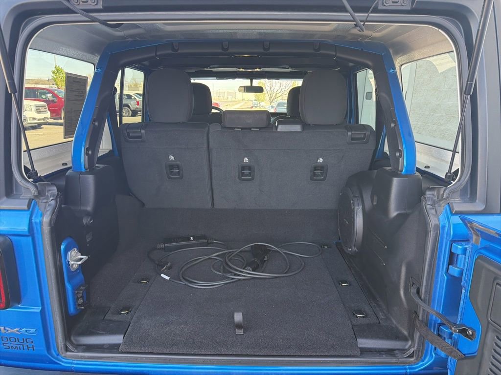 Certified 2023 Jeep Wrangler Unlimited w/ Cold Weather Group image 29