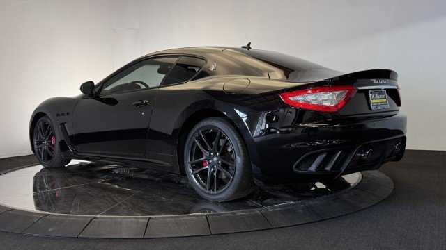 Used 2012 Maserati GranTurismo MC RWD image 3
