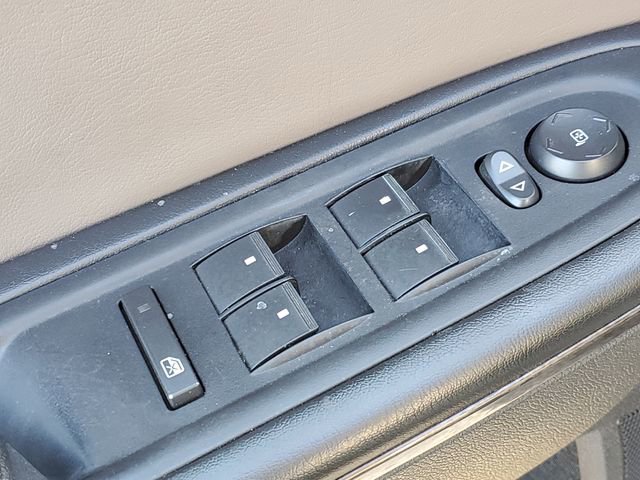 Used 2014 GMC Acadia SLT image 22