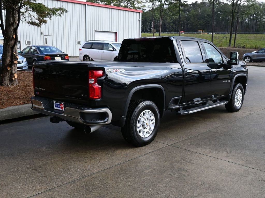 Used 2022 Chevrolet Silverado 2500 LTZ w/ Snow Plow Prep/Camper Package AWD/4WD image 25