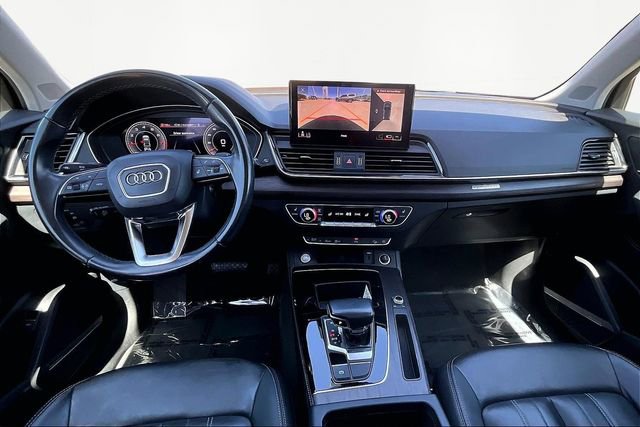 Used 2022 Audi Q5 2.0T Premium Plus w/ Premium Plus Package AWD/4WD image 15