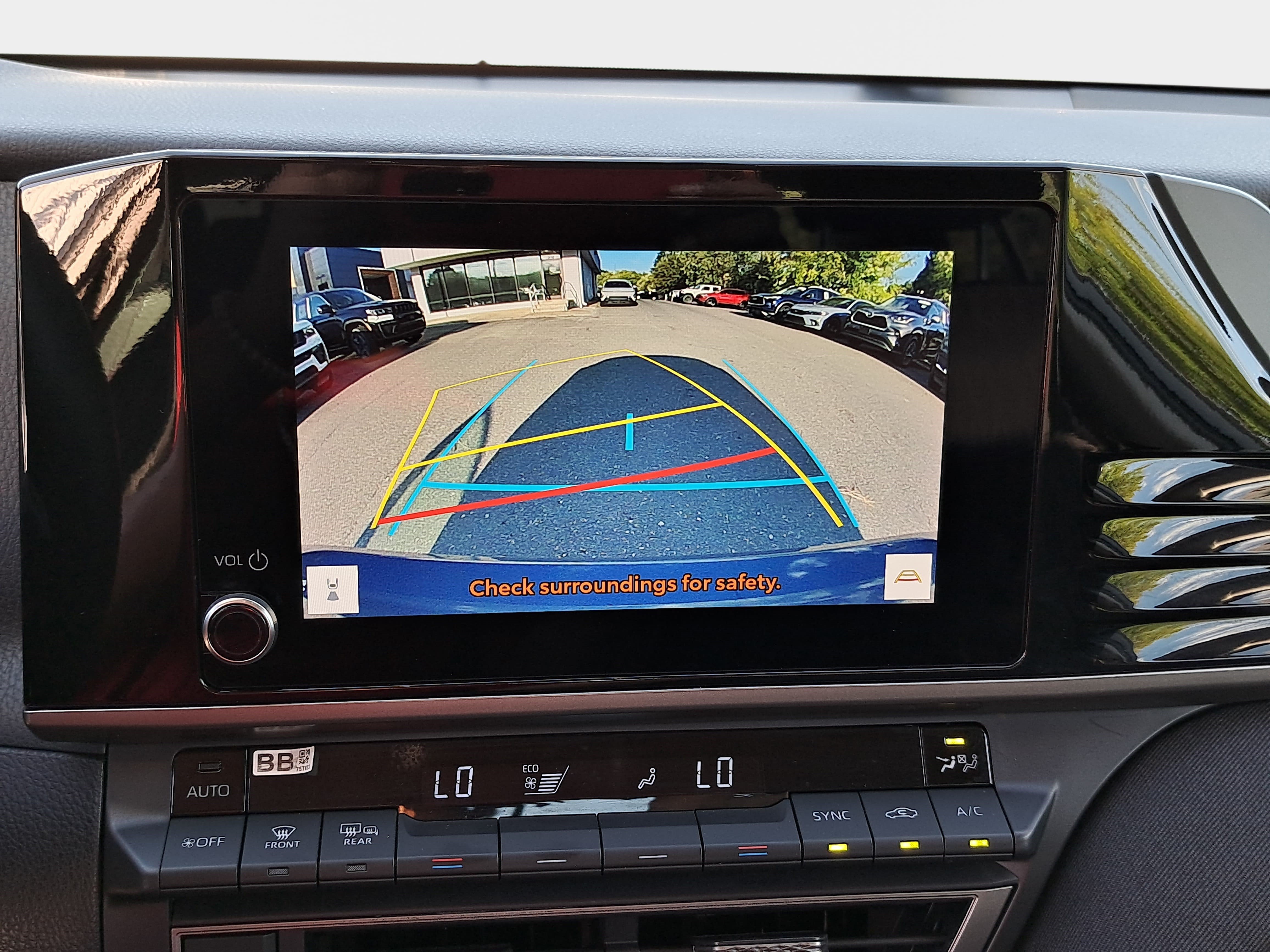 Used 2025 Toyota Camry LE FWD image 20