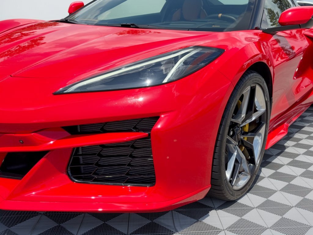 Used 2026 Chevrolet Corvette Z06 RWD image 12