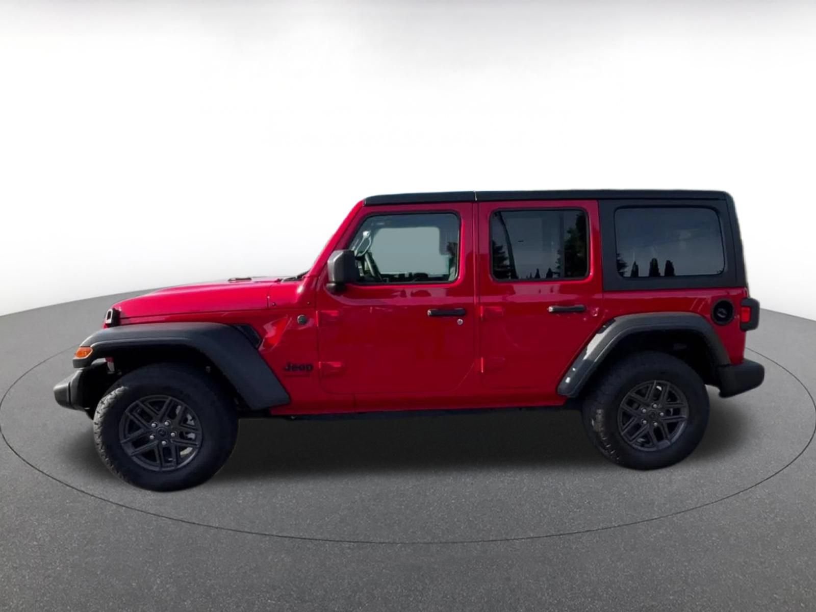 Used 2025 Jeep Wrangler Unlimited Sport AWD/4WD image 5