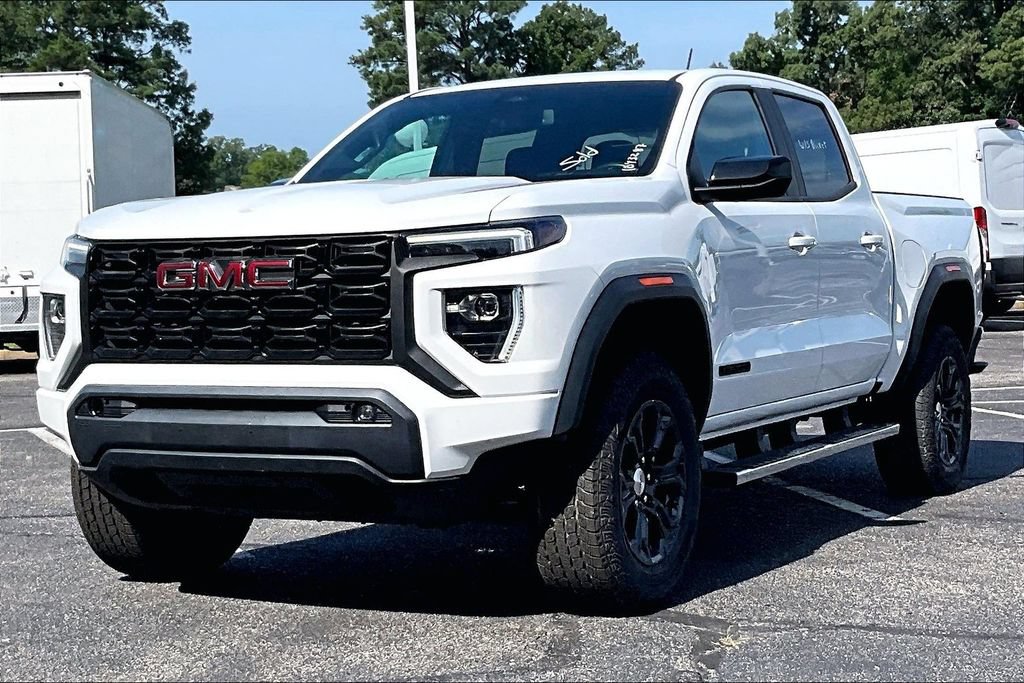 Used 2023 GMC Canyon Elevation w/ Convenience Package RWD image 2