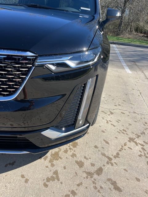 New 2025 Cadillac XT6 Luxury image 13