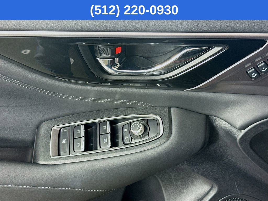 Used 2025 Subaru Outback Limited image 22