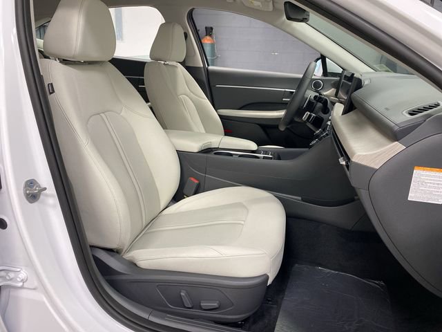 New 2025 Hyundai Sonata SEL image 28