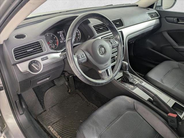 Used 2012 Volkswagen Passat 2.5 SE image 4