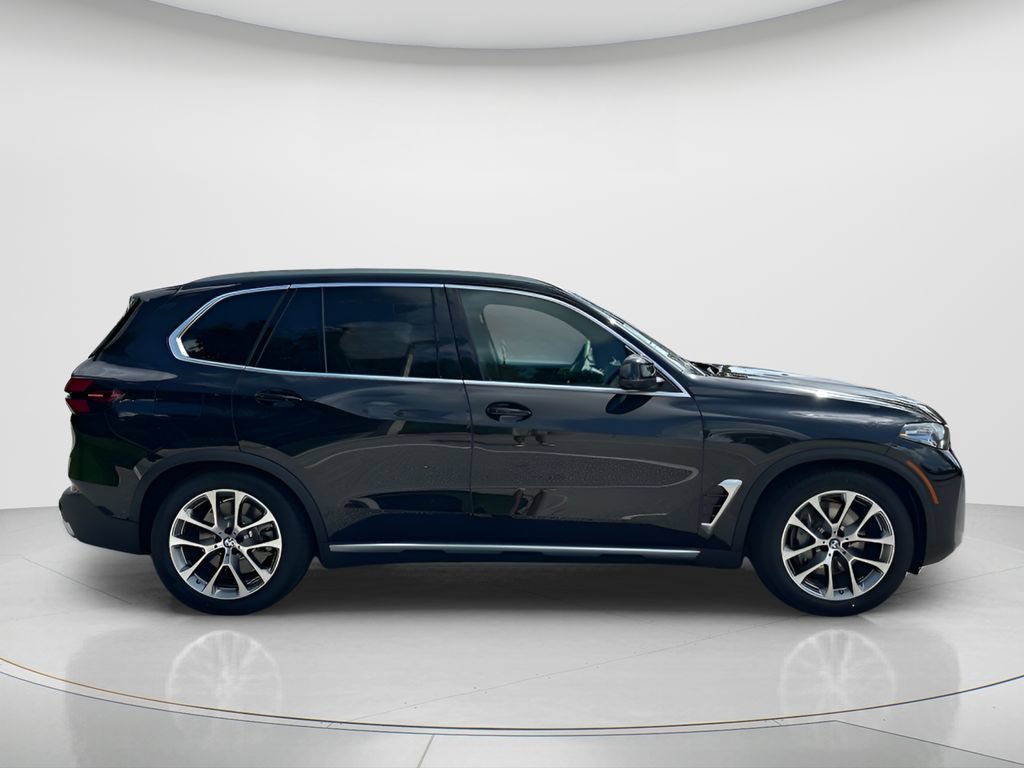 New 2026 BMW X5 xDrive50e AWD/4WD image 4