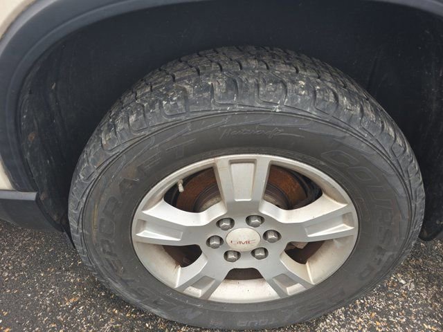 Used 2010 GMC Acadia SLE AWD/4WD image 9
