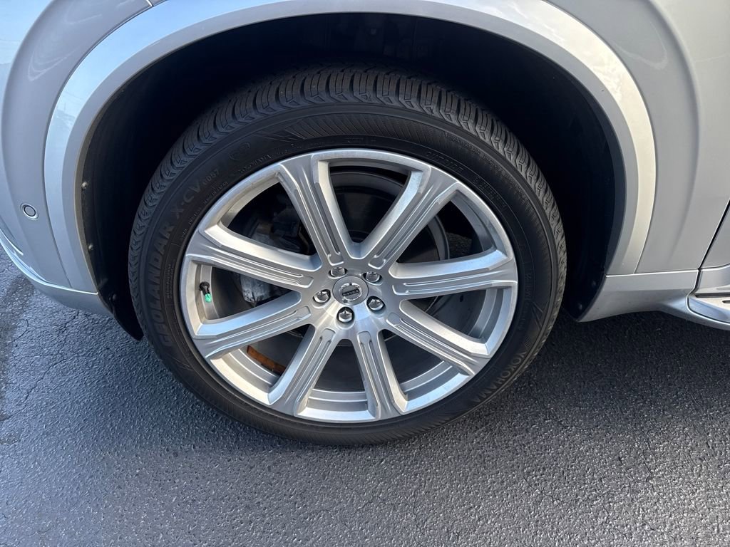 Used 2016 Volvo XC90 T6 Inscription w/ Vision Package image 28
