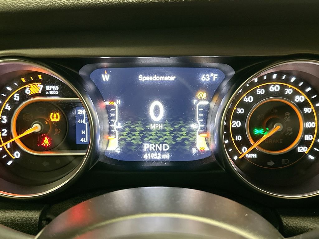 Used 2021 Jeep Wrangler Unlimited Sport image 29