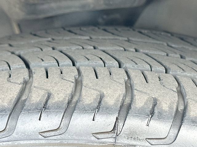 Used 2021 Volkswagen Passat 2.0T R-Line image 34