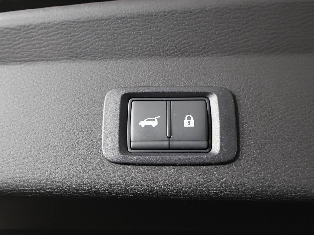 New 2026 Mitsubishi Outlander SE image 23