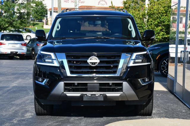 Used 2022 Nissan Armada SL w/ Captain's Chairs Package AWD/4WD image 12