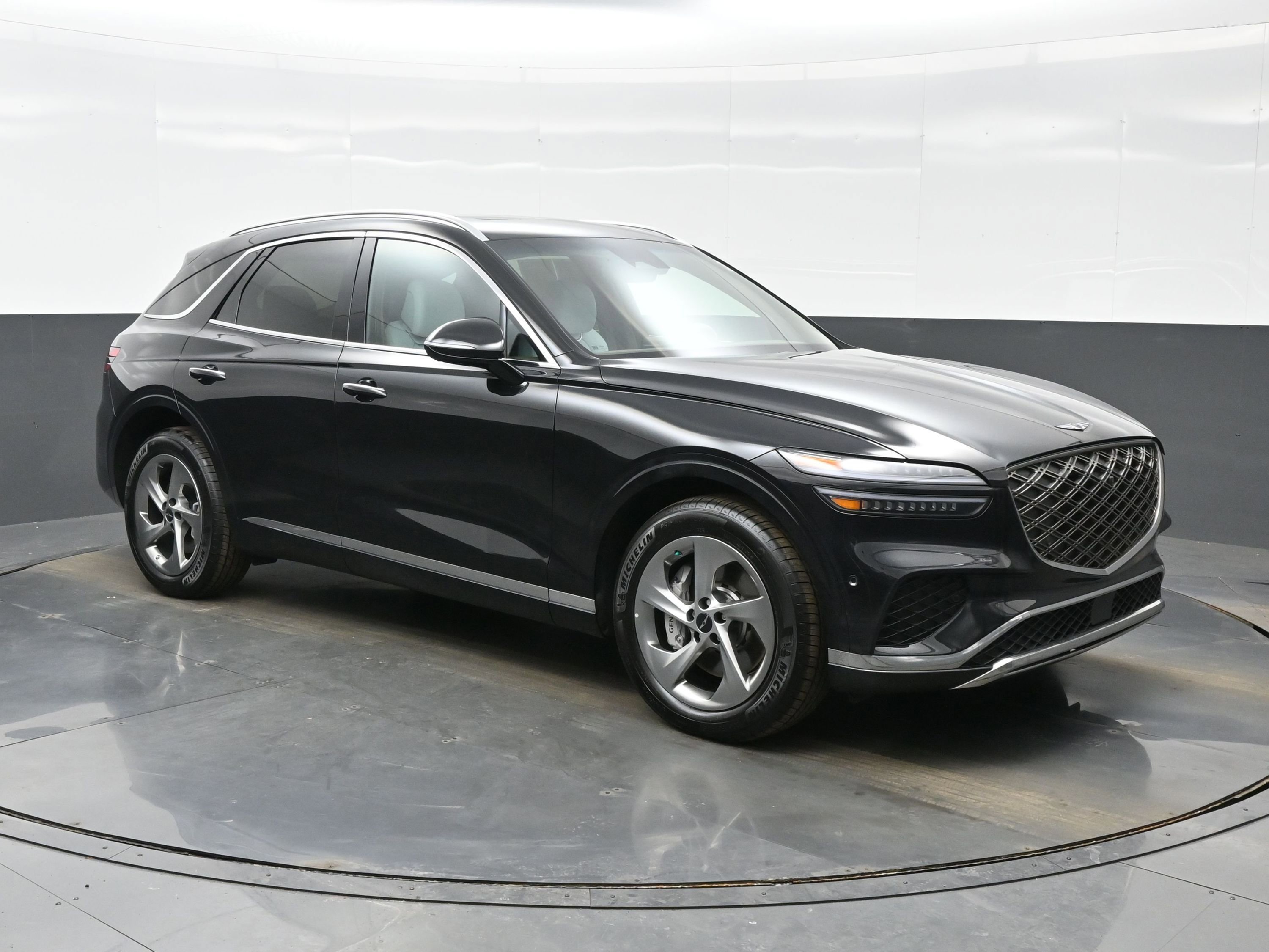 Certified 2026 Genesis GV70 2.5T Advanced image 8