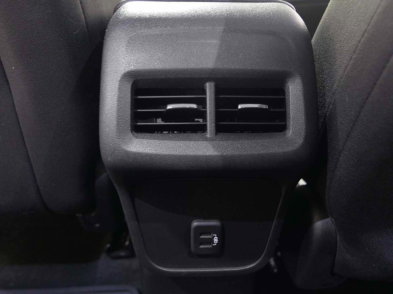 Used 2022 Chevrolet Equinox LS w/ LS Convenience Package FWD image 10