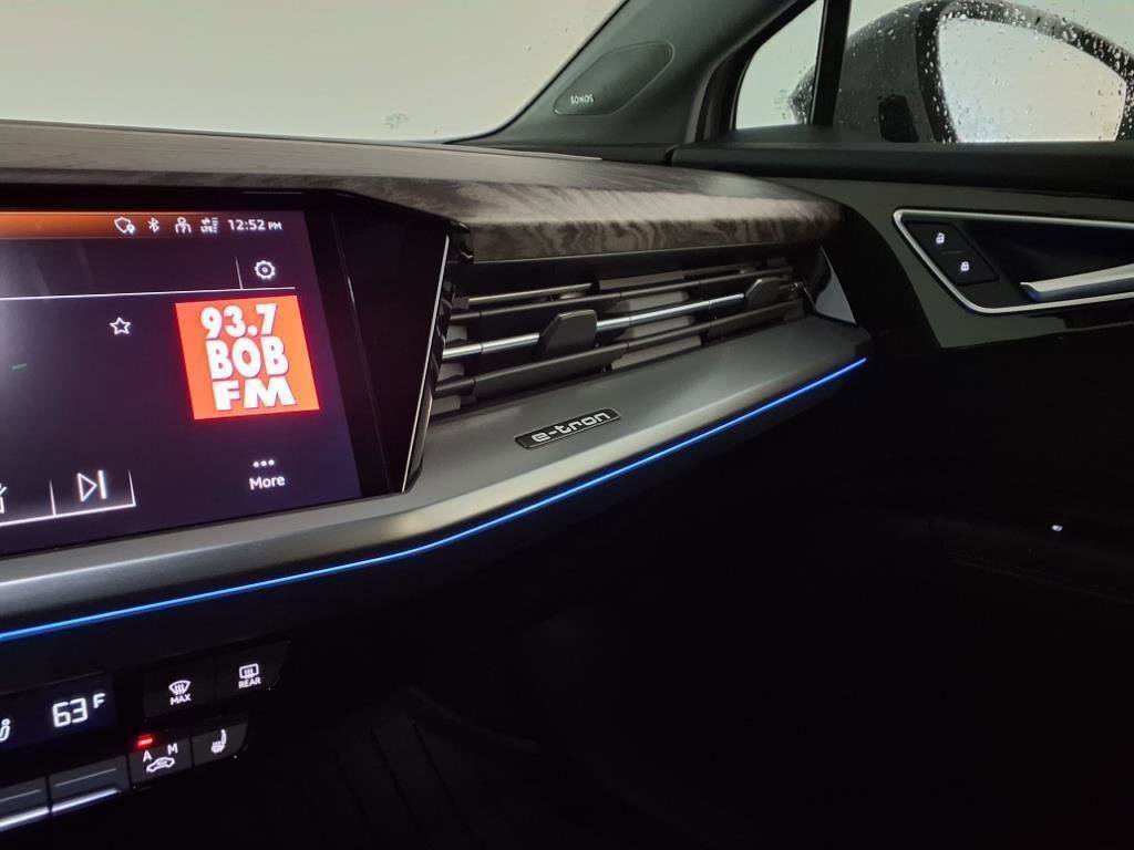 New 2025 Audi Q4 e-tron Premium Plus AWD/4WD image 23