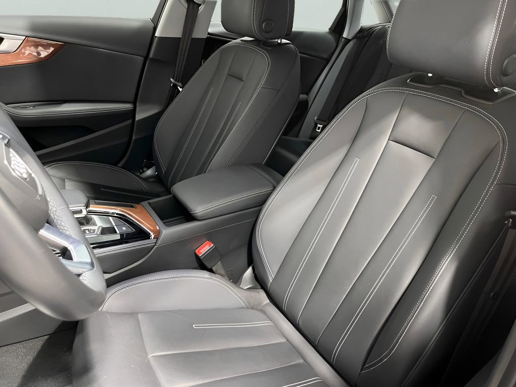 Used 2022 Audi A4 2.0T Premium Plus w/ Premium Plus Package image 11