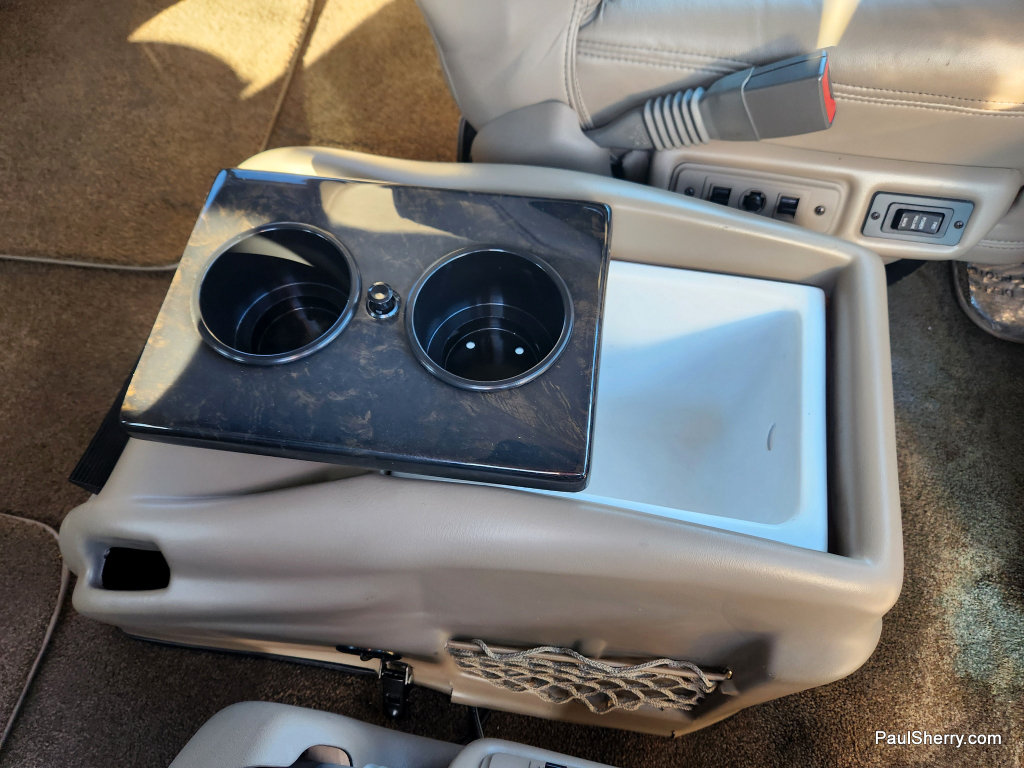 Used 2019 Chevrolet Express 2500 w/ Enhanced Convenience Package RWD image 7