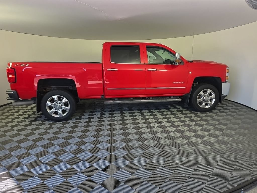 Used 2019 Chevrolet Silverado 2500 LTZ w/ LTZ Plus Package AWD/4WD image 6