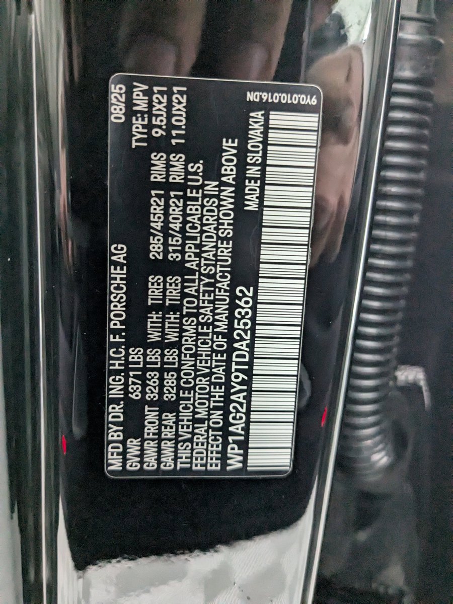 New 2026 Porsche Cayenne GTS image 27