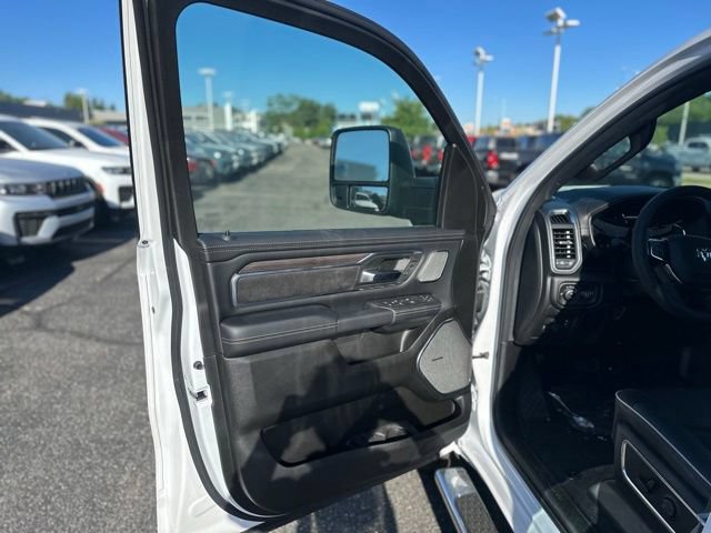 New 2026 RAM 1500 Laramie w/ Advanced Safety Group II AWD/4WD image 18